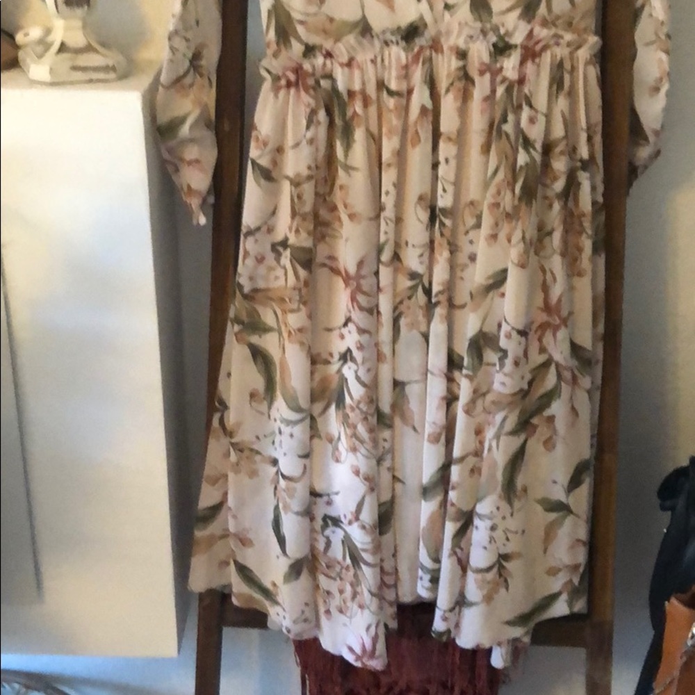 Topshop flowy floral dress - Picture 6 of 7